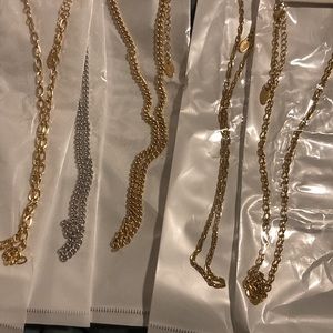 FLASH SALE
 - BUNDLE THIS FOR $10 Fine chain k18 necklace